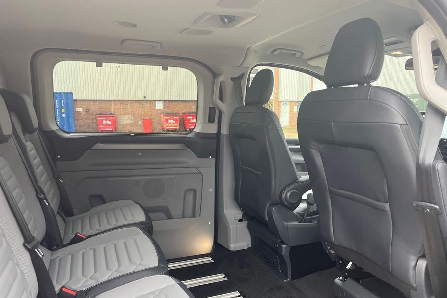 Used Ford E-TOURNEO CUSTOM LD25KOF 29