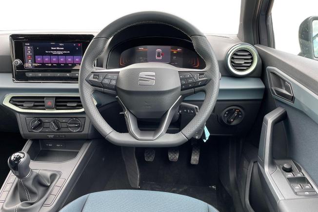 SEAT Arona Photo 11