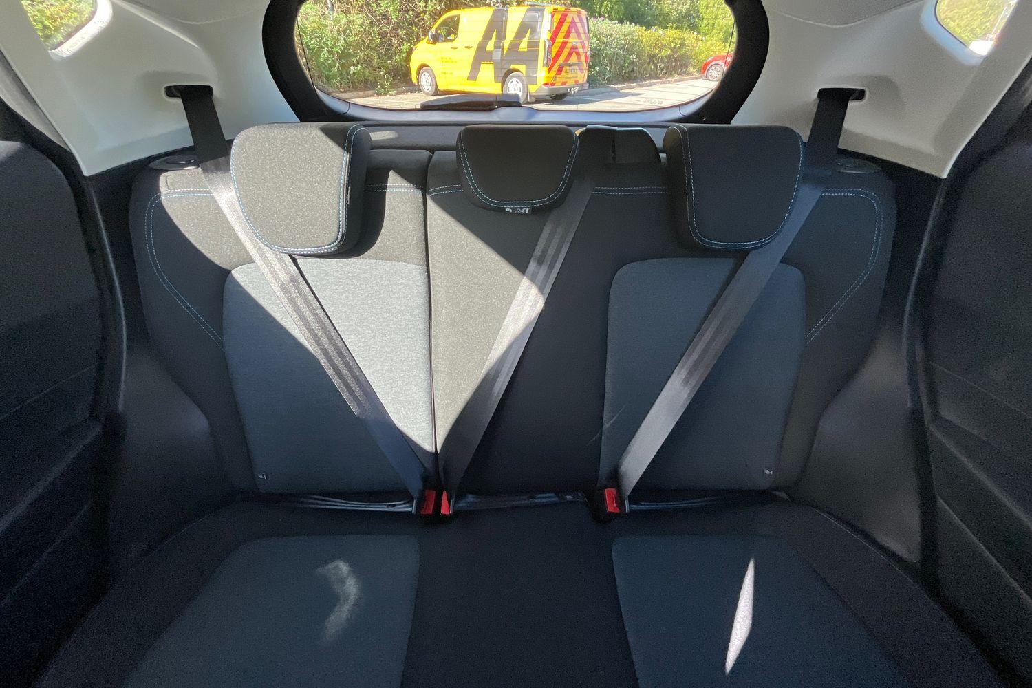 Ford Fiesta Photo 19