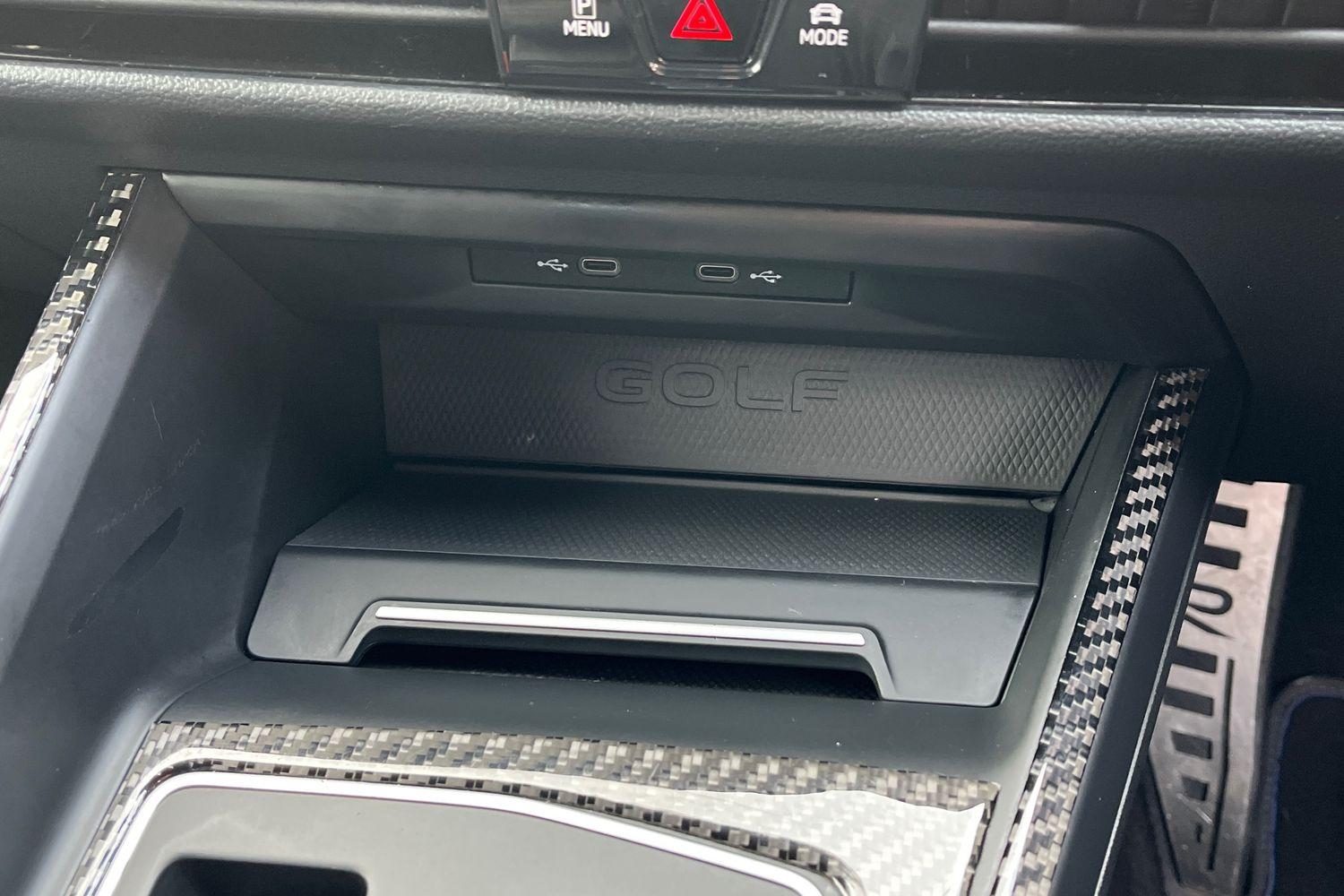 Volkswagen Golf Photo 35