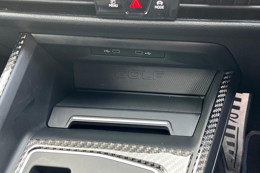 Volkswagen Golf Photo autoimg-5c6f915b38045ee5f4ff5f583d4ece6b3975a454.jpg