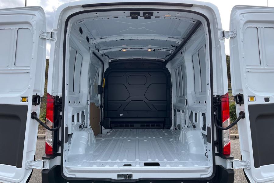 Ford TRANSIT Photo autoimg-5c70a193d51e6ba5840ec2b0bade28934be440b5.jpg