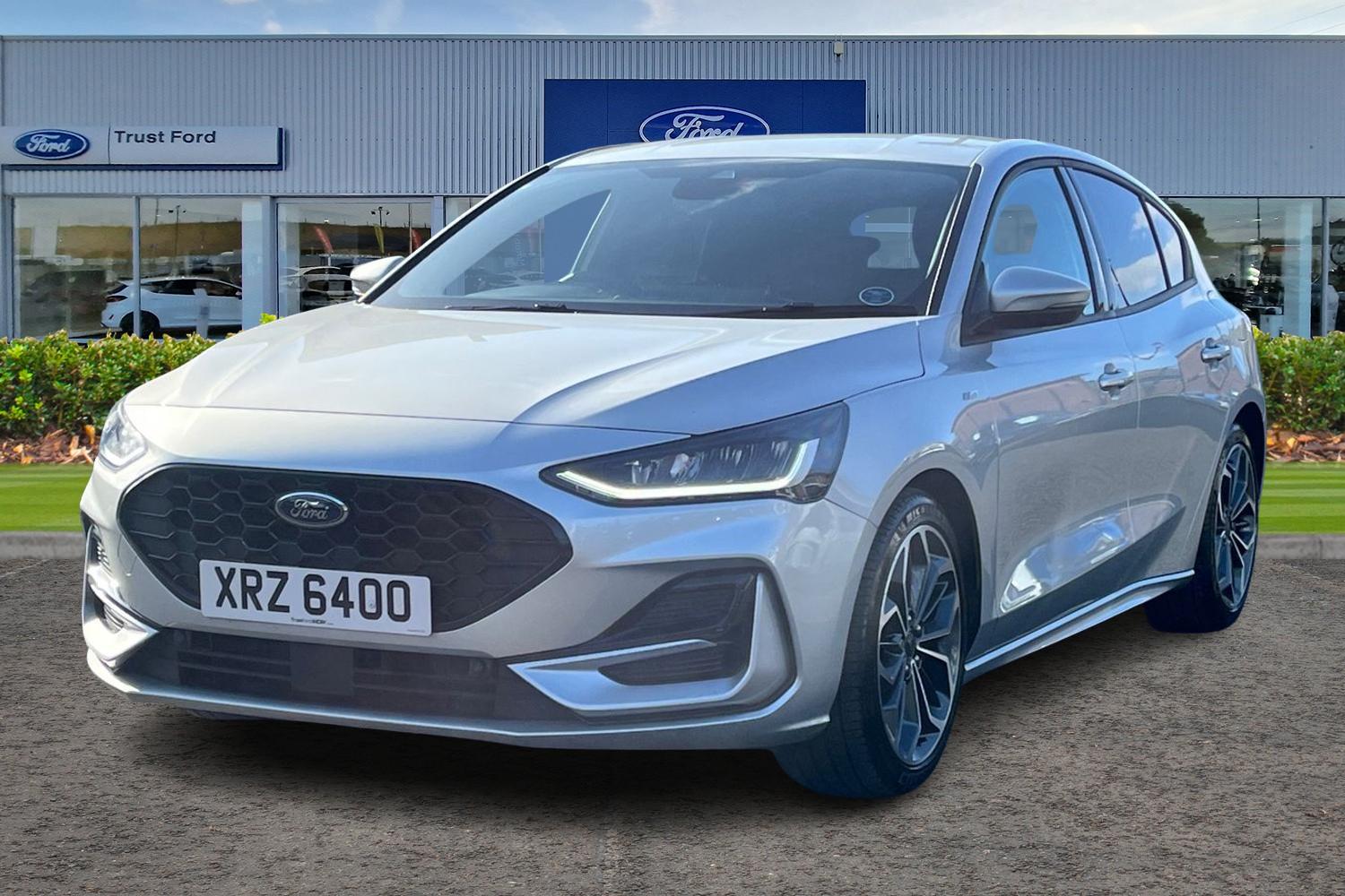 Ford Focus Photo 4