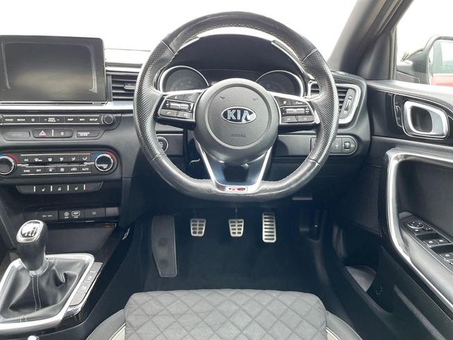 KIA CEED Photo 11