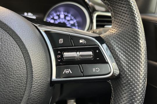 Kia Ceed Photo autoimg-5c756ff87e90f737ab932a68625399fff6198dbc.jpg