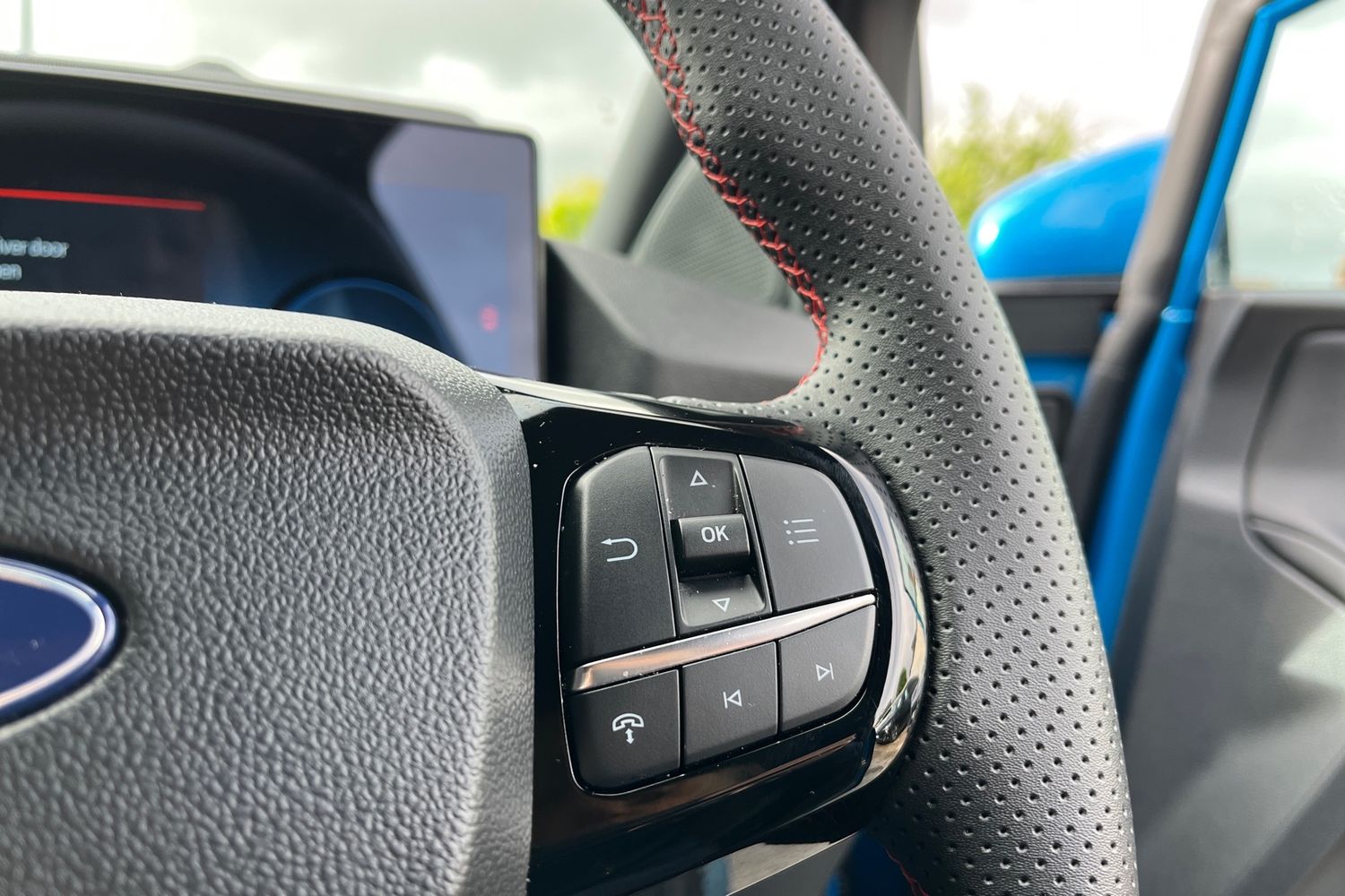 Ford PUMA Photo 26