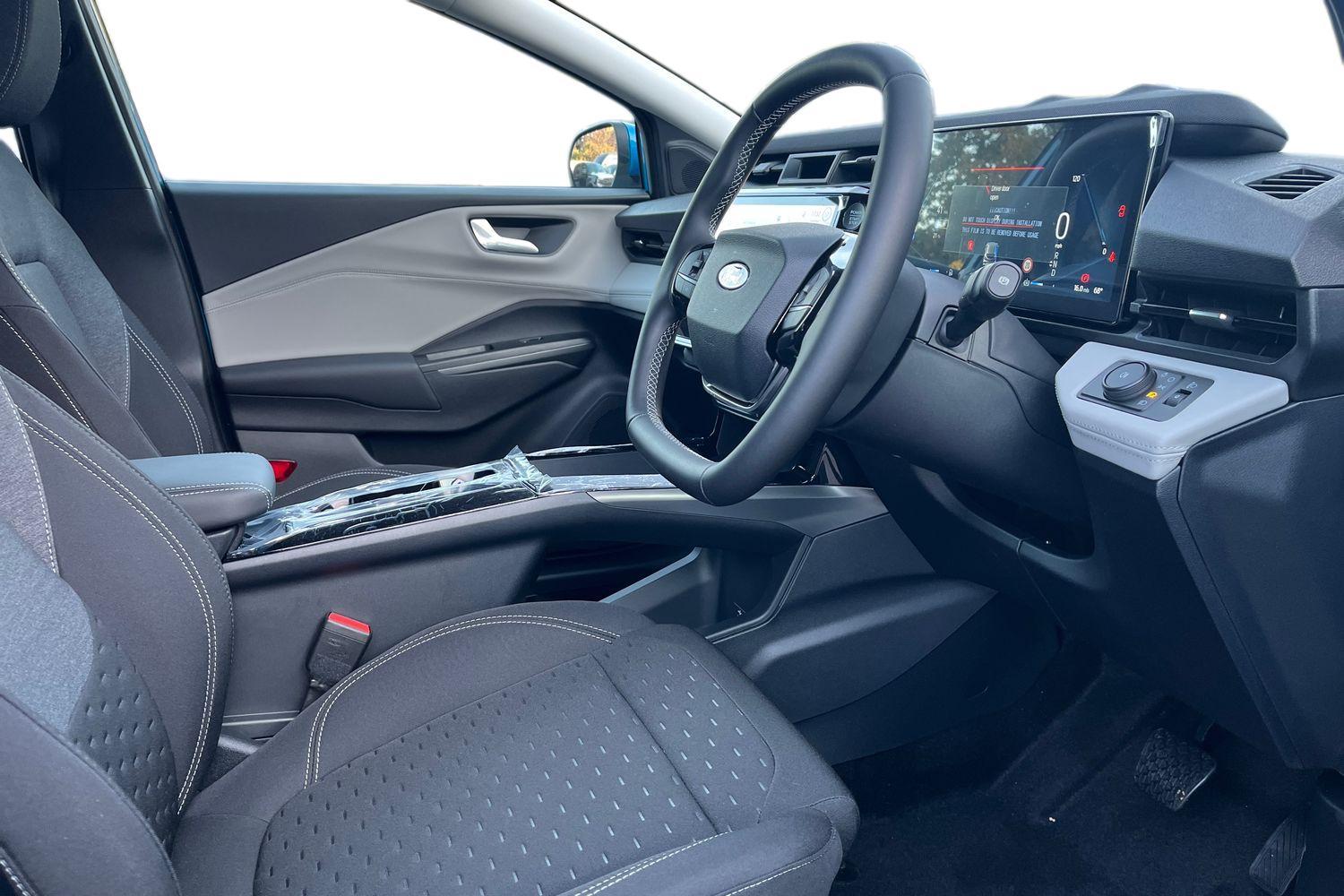 Ford PUMA Photo 8