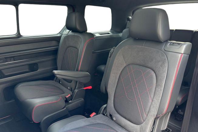 VOLKSWAGEN Id. Buzz Photo 9
