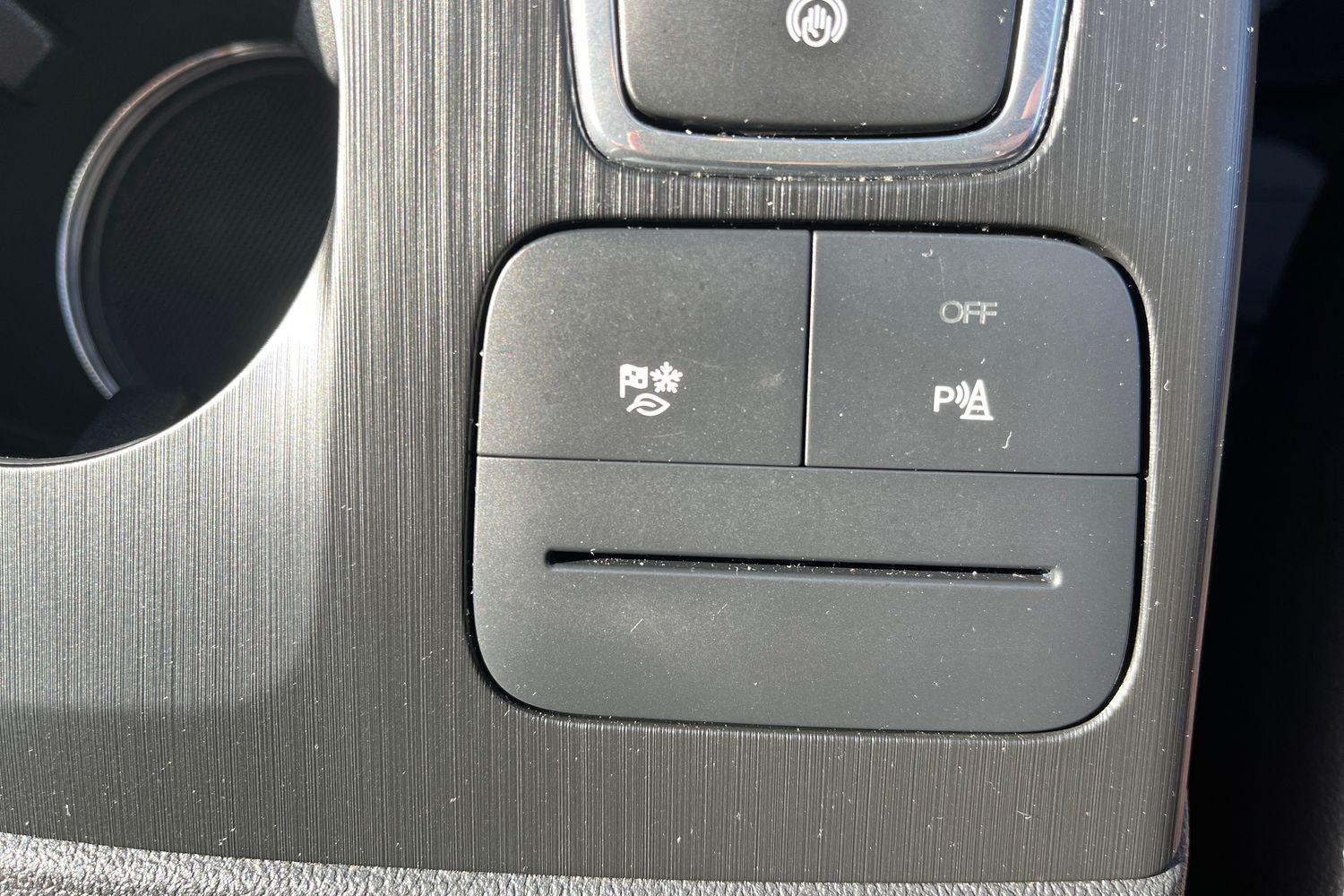 Ford KUGA Photo 23