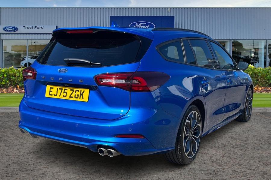 Ford FOCUS Photo autoimg-5c833357b7a9c101b736ba64405a1f6c94502d4f.jpg