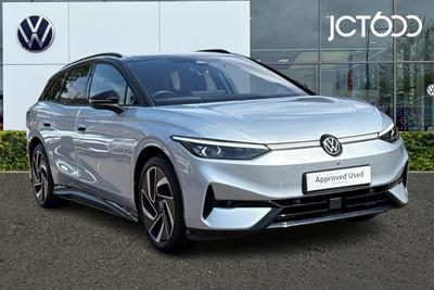 2024 VOLKSWAGEN Id.7 Pro 77kWh Match Tourer 5dr Electric Auto (286 ps) at JCT600