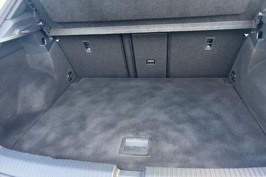 Volkswagen T-roc Photo autoimg-5c8b72b9c38d0b10fee3edfce3525c21acf20f46.jpg