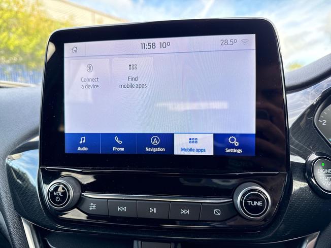 FORD Fiesta Photo 38