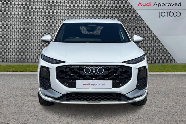 AUDI Q3 Photo 8