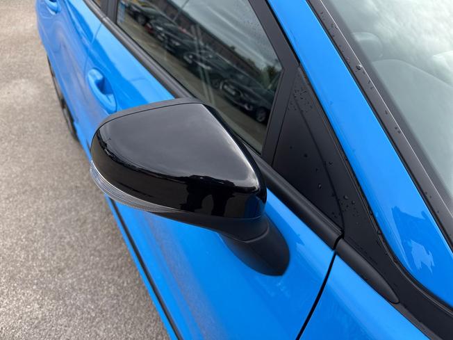 FORD Puma Photo 20