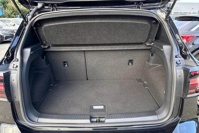 VOLKSWAGEN T-Cross Photo 12