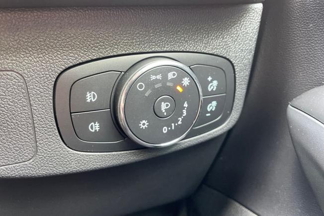 FORD Focus Photo 24