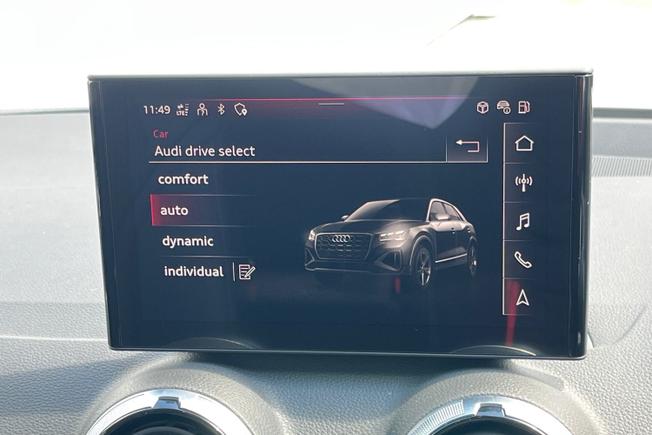 AUDI Q2 Photo 23