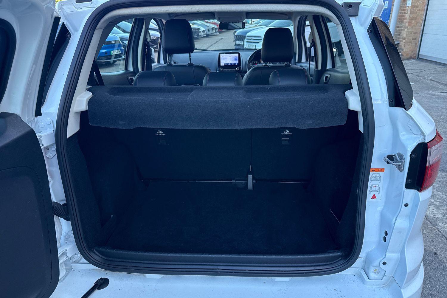 Ford ECOSPORT Photo 20