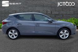 SEAT Leon Photo 4