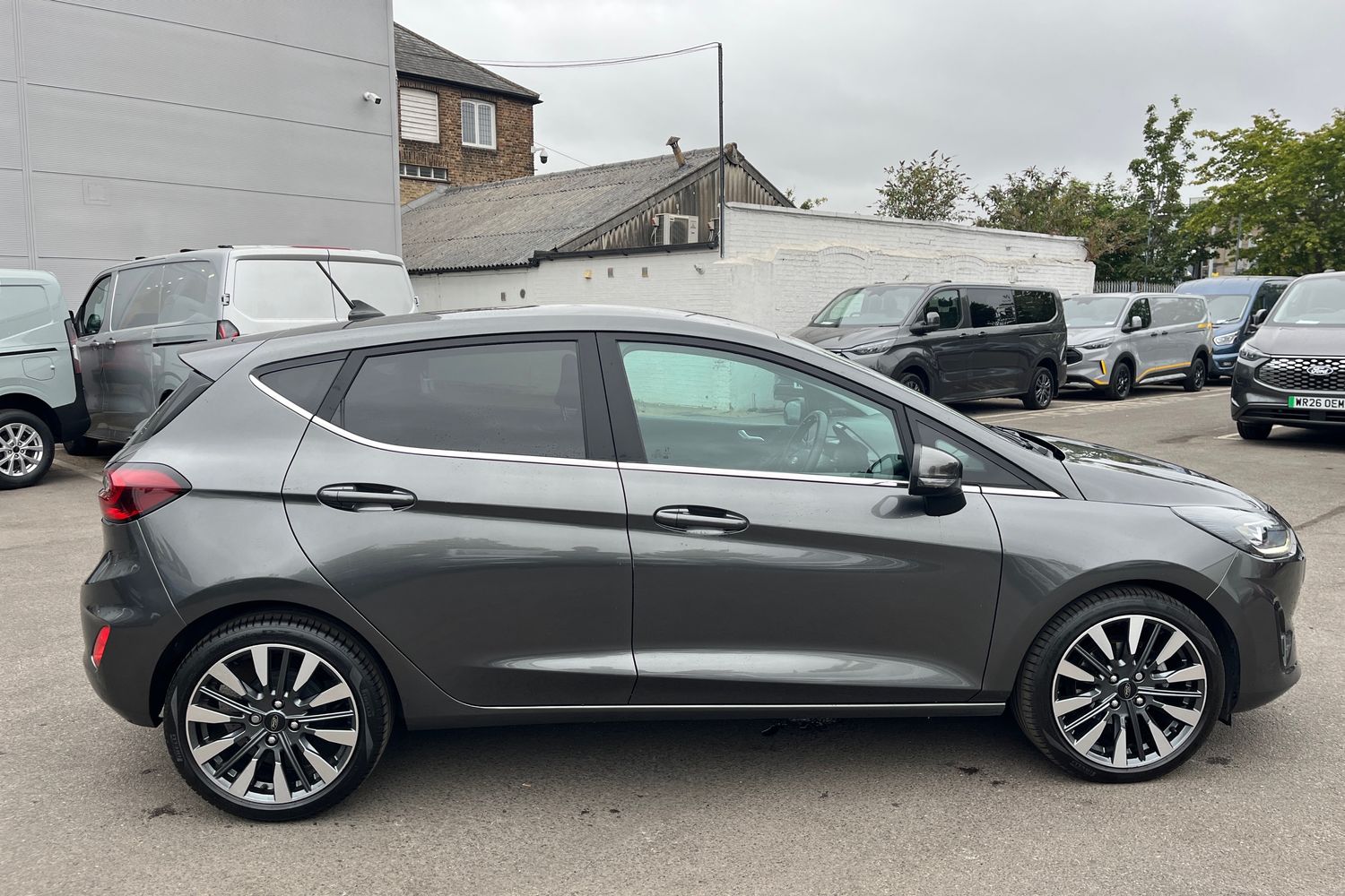Ford FIESTA Photo 36
