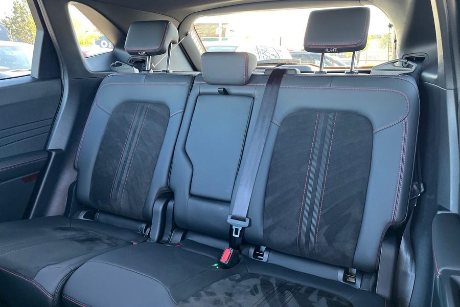 Ford Kuga Photo autoimg-5ca4c4596f16d187547a820b55841011ea7e0334.jpg