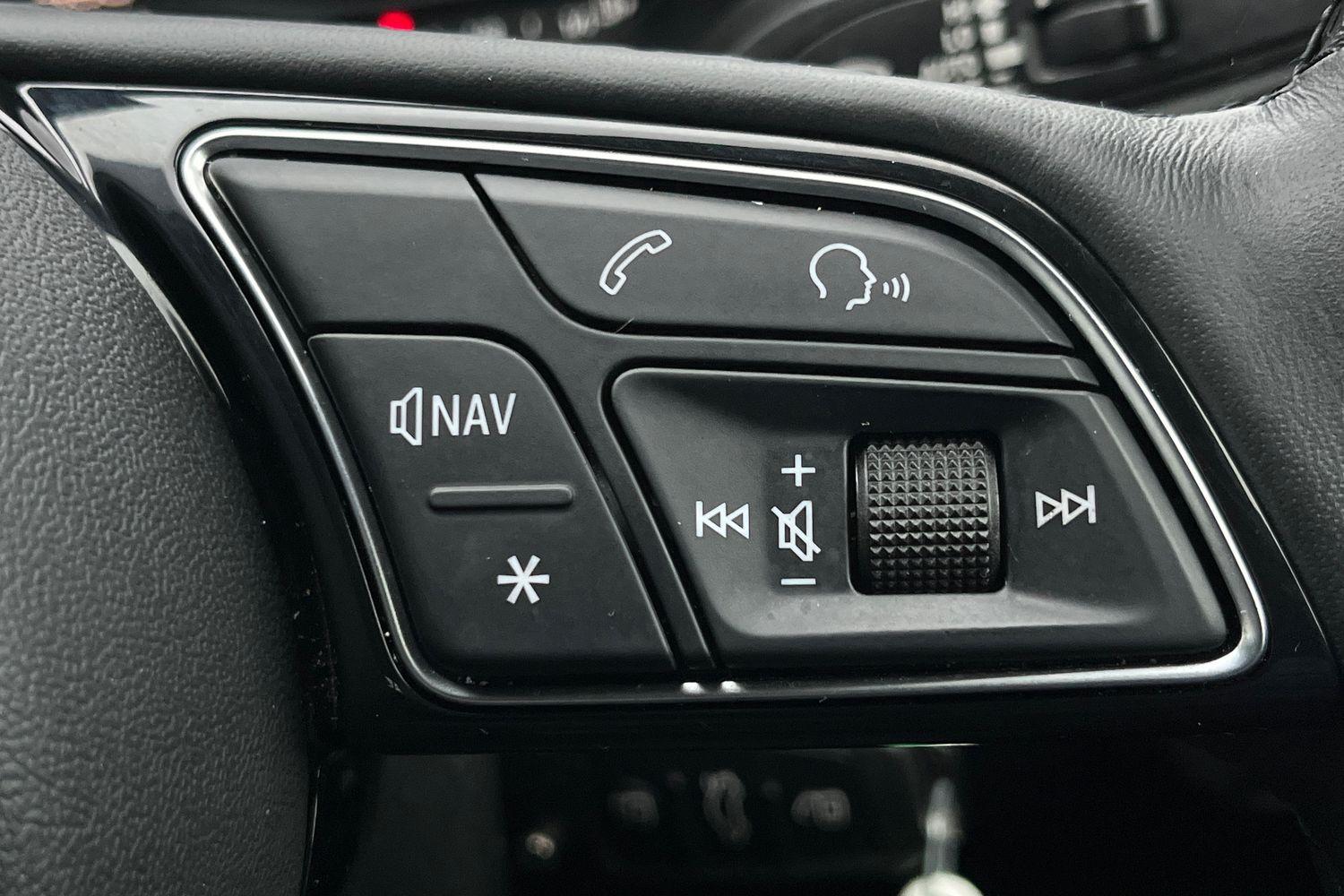 Audi Q2 Photo 23