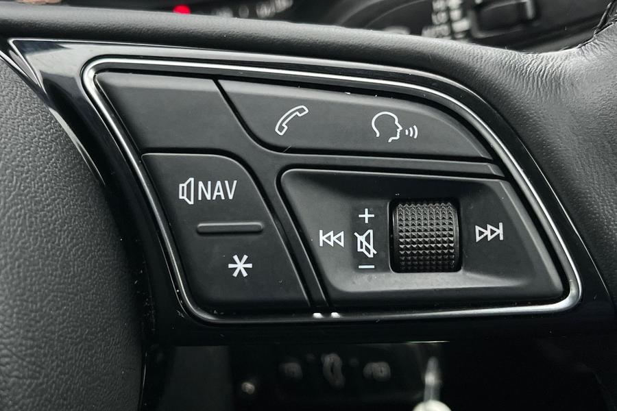 Audi Q2 Photo autoimg-5ca659e31641c1062371e2f24b43a2d3ce4abc5a.jpg