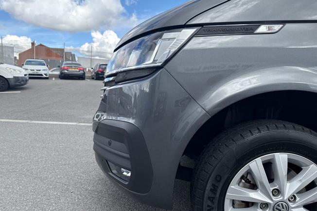 VOLKSWAGEN Transporter Photo 46