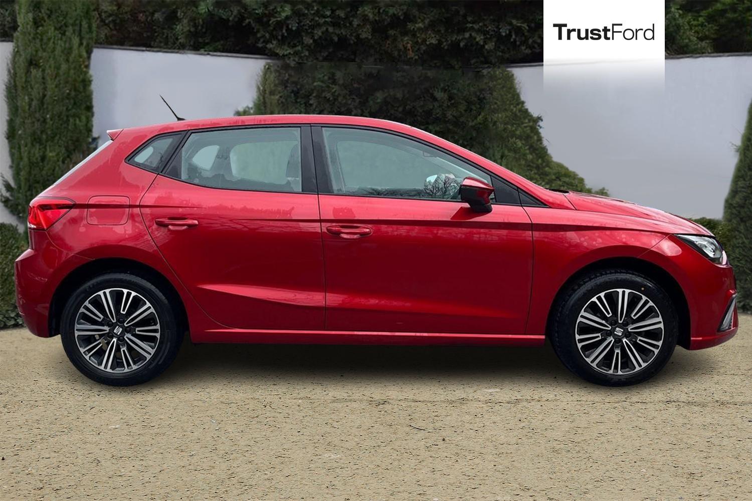SEAT Ibiza Photo 2