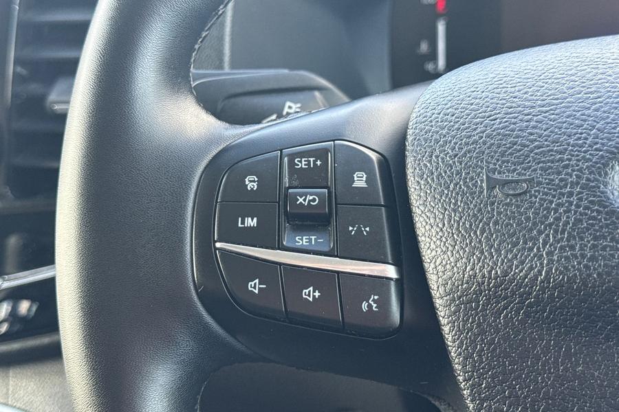 Ford TRANSIT Photo autoimg-5cad4c9b21ac42b6bf111eff37ec07fb955a60a4.jpg