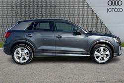 AUDI  Q2  Photo 4