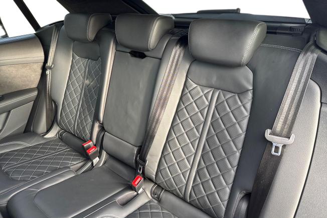 Audi SQ8 Photo 9