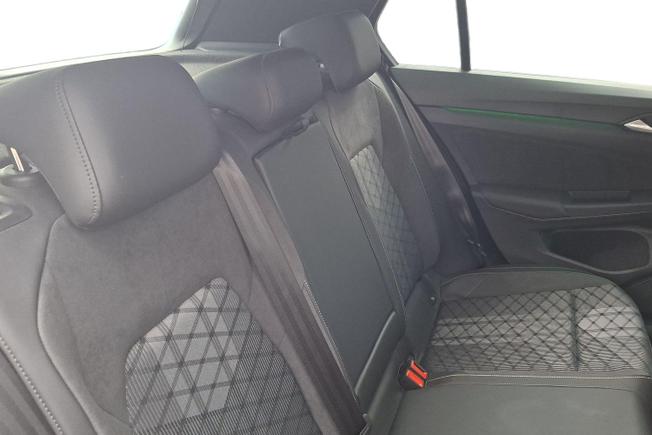 Volkswagen Golf Photo 9