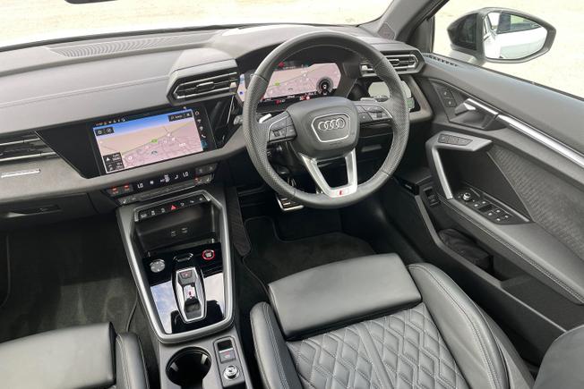 AUDI S3 Photo 52