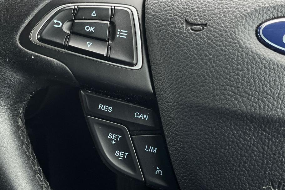 Used Ford ECOSPORT YD18PZY 25