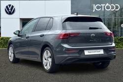 VOLKSWAGEN Golf Photo 3