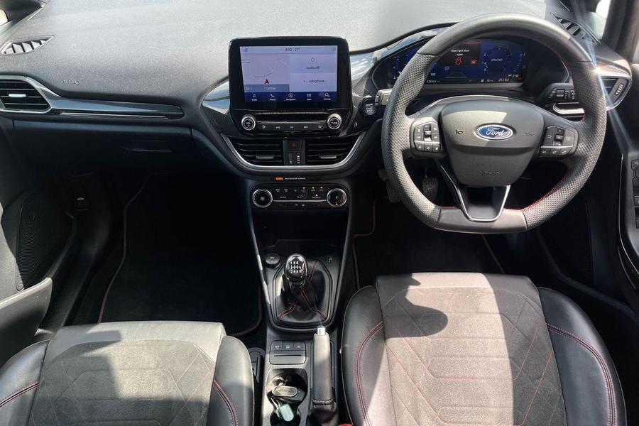 Ford FIESTA Photo autoimg-5cbeb83196180583e713b9a65a34ef3a6b86b8c9.jpg