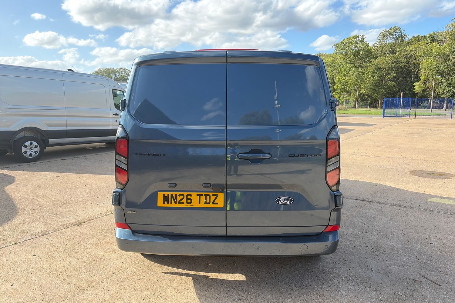 Ford TRANSIT CUSTOM Photo 12