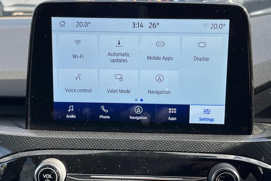 Ford KUGA Photo autoimg-5cc362873f0cd58372e527cf8516a5abaadf1f75.jpg