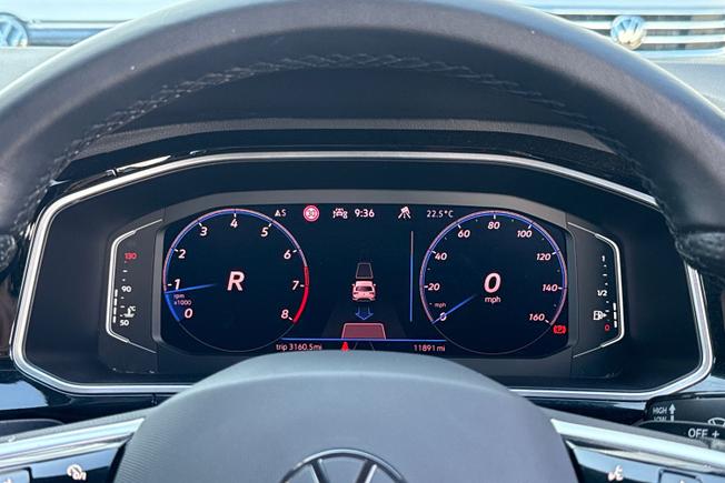 VOLKSWAGEN T-Roc Photo 30