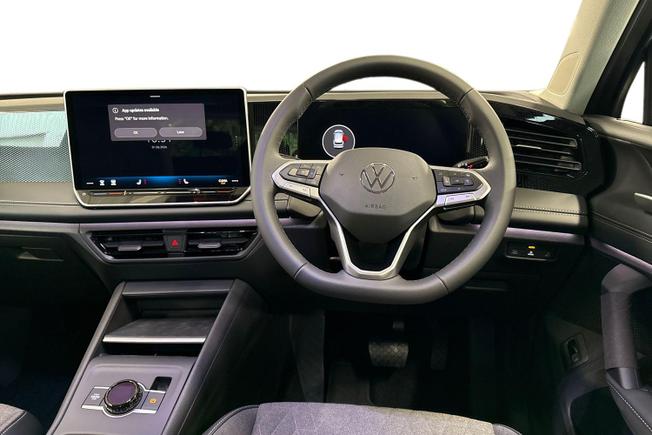 VOLKSWAGEN Tiguan Photo 11