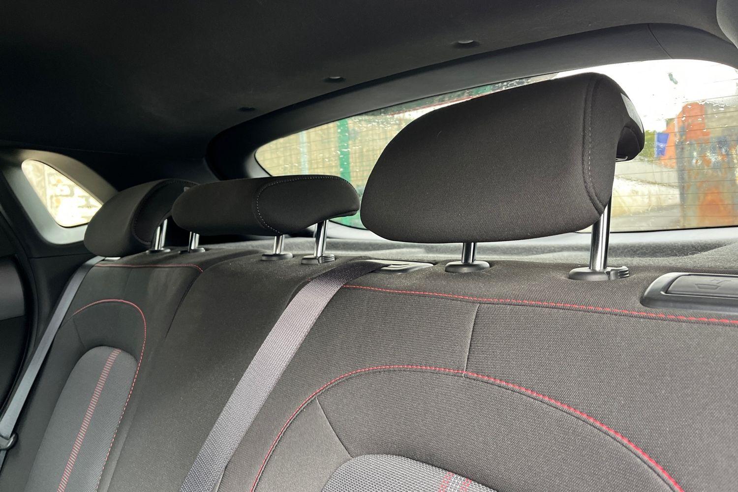 Hyundai KONA Photo 19