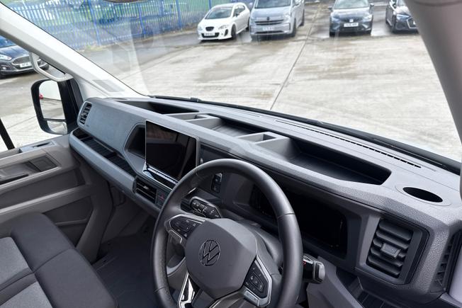 VOLKSWAGEN Crafter Photo 39