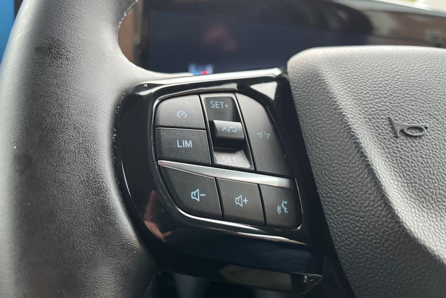 Used Ford TRANSIT CUSTOM WR75ZBX 18