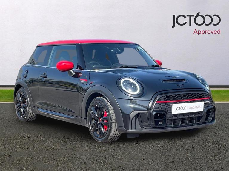 Used 2023 MINI Hatch 2.0 John Cooper Works Hatchback 3dr Petrol Steptronic Euro 6 (s/s) (231 ps) Black at JCT600