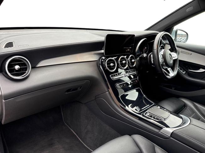 MERCEDES-BENZ Glc Photo 2