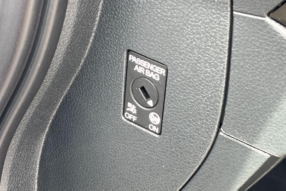 Used FORD TRANSIT CONNECT FM25NRJ 34