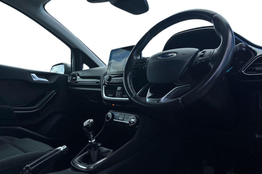Ford Fiesta Photo autoimg-5ce01bcded1ba6ef7366dfd1adac640c3c3b9618.jpg