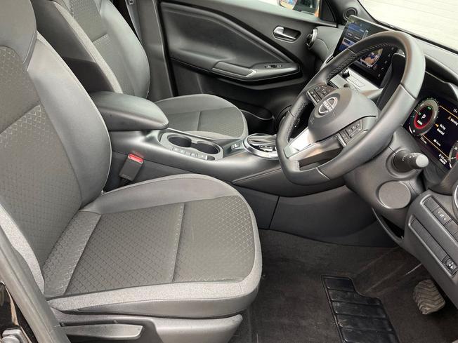 NISSAN JUKE Photo 28